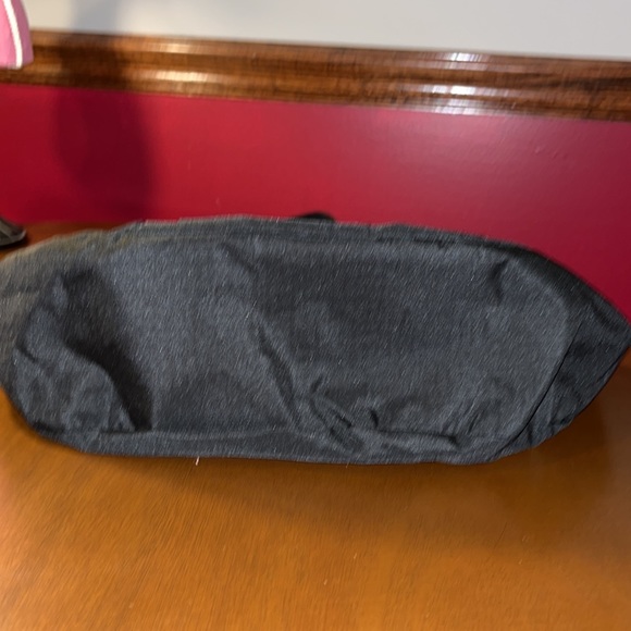 Joe Boxer black nylon shoulder tote - Picture 8 of 11